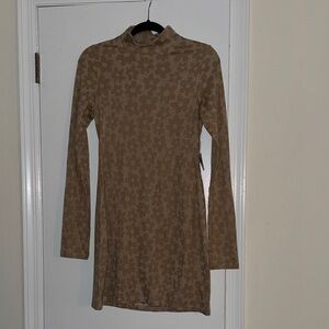 American Eagle Outfitters Tan Floral Top